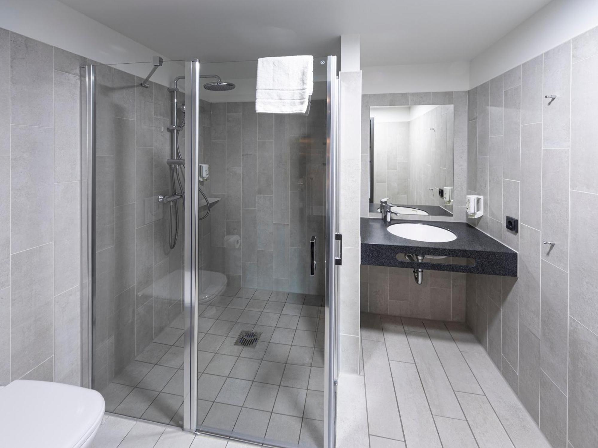 B&B Hotel Dessau Εξωτερικό φωτογραφία